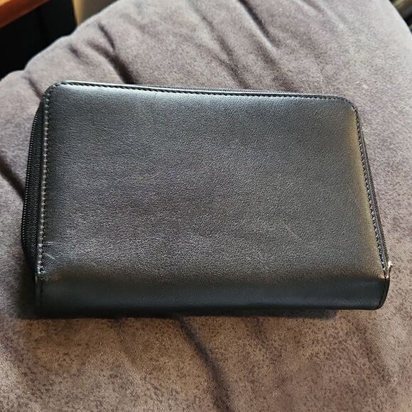 Italian black wallet bramani Italian design with snap and zipper section EUC - Picture 3 of 12
